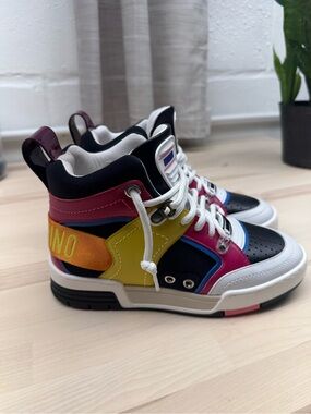 Moschino Women’s Streetball HighTop Sneakers Like New Size 36